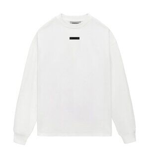 ESSENTIALS Long-sleeved T-shirt with a small logo on the chest